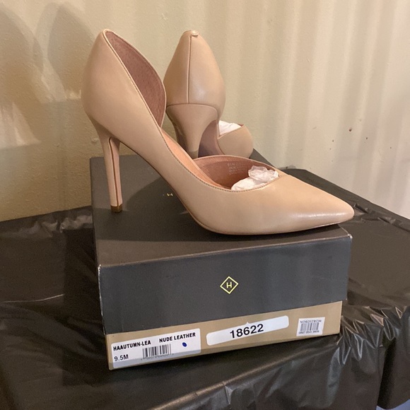 Heels - Picture 2 of 4